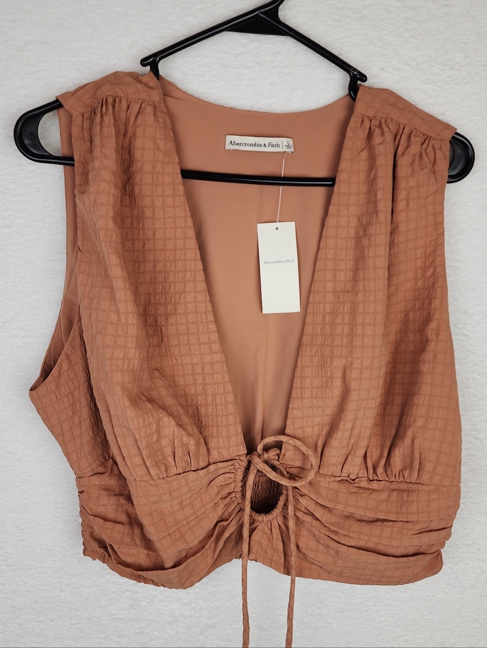 ABERCROMBIE & FITCH NWT Textured Wide Strap Tie Front Cropped Blouse L